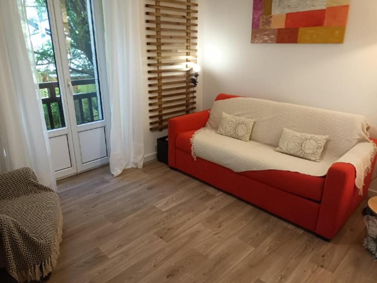 Appartement T2 Renove, Centre-Ville Hendaye, Proche Baie, Sans Ascenseur, Balcon, Calme, Wifi Non Inclus - Fr-1-239-850 Εξωτερικό φωτογραφία