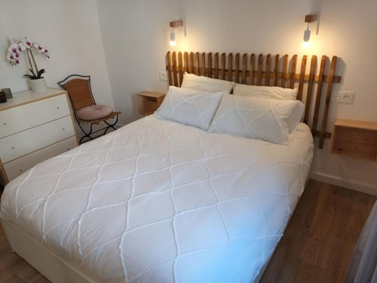 Appartement T2 Renove, Centre-Ville Hendaye, Proche Baie, Sans Ascenseur, Balcon, Calme, Wifi Non Inclus - Fr-1-239-850 Εξωτερικό φωτογραφία