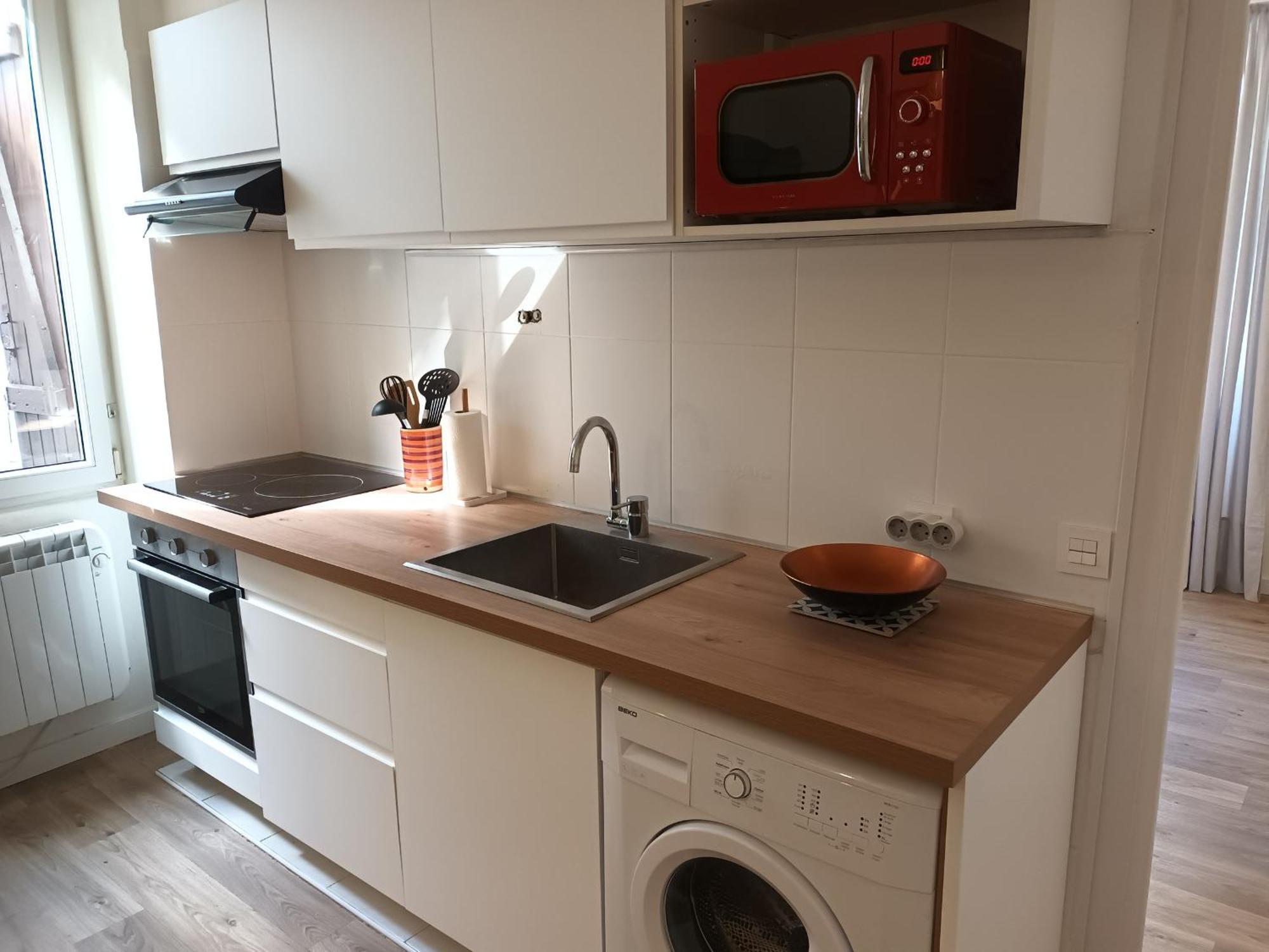 Appartement T2 Renove, Centre-Ville Hendaye, Proche Baie, Sans Ascenseur, Balcon, Calme, Wifi Non Inclus - Fr-1-239-850 Εξωτερικό φωτογραφία